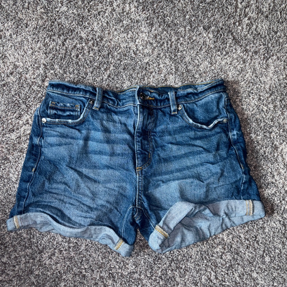 LOFT Denim Roll Shorts size 00